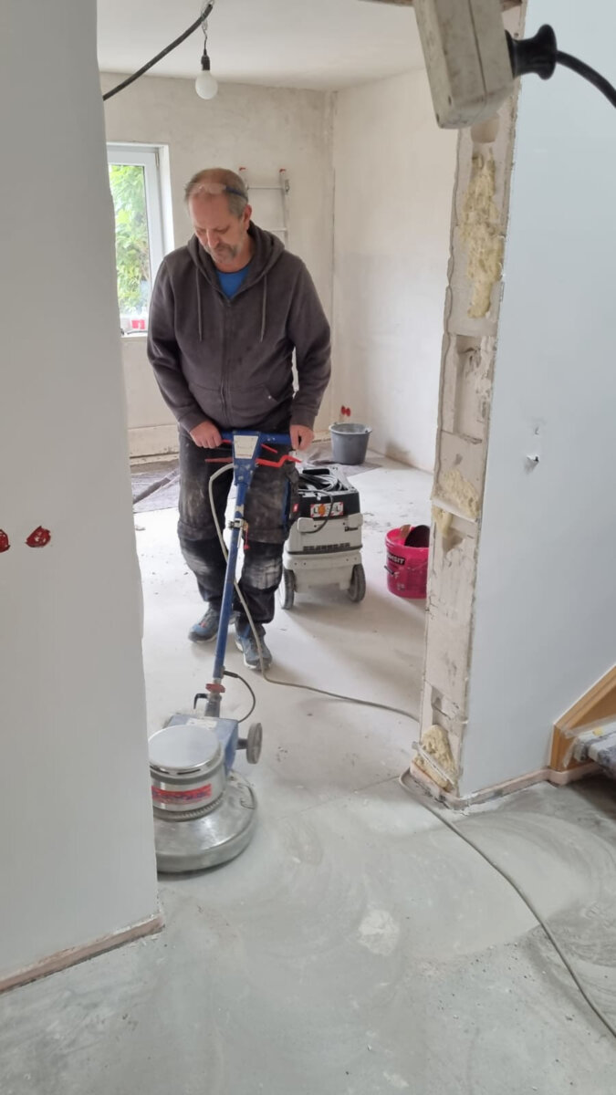Bodenarbeiten der Malerfachbetrieb Möller GmbH